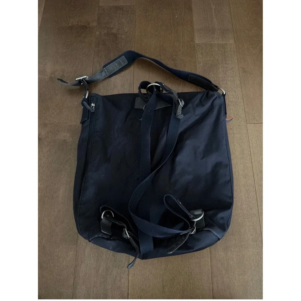 Timbuk2 quilted utility